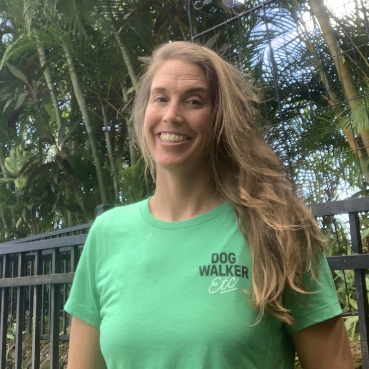 image of dogwalker Stephanie